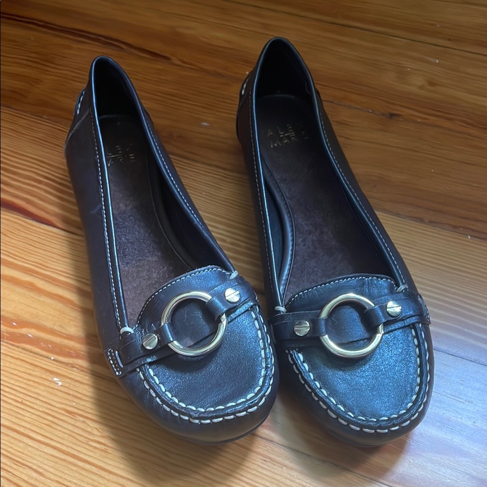 Alex Marie Dark Brown Leather Flats with Silver Accent - Women’s Size 7 1/2 M